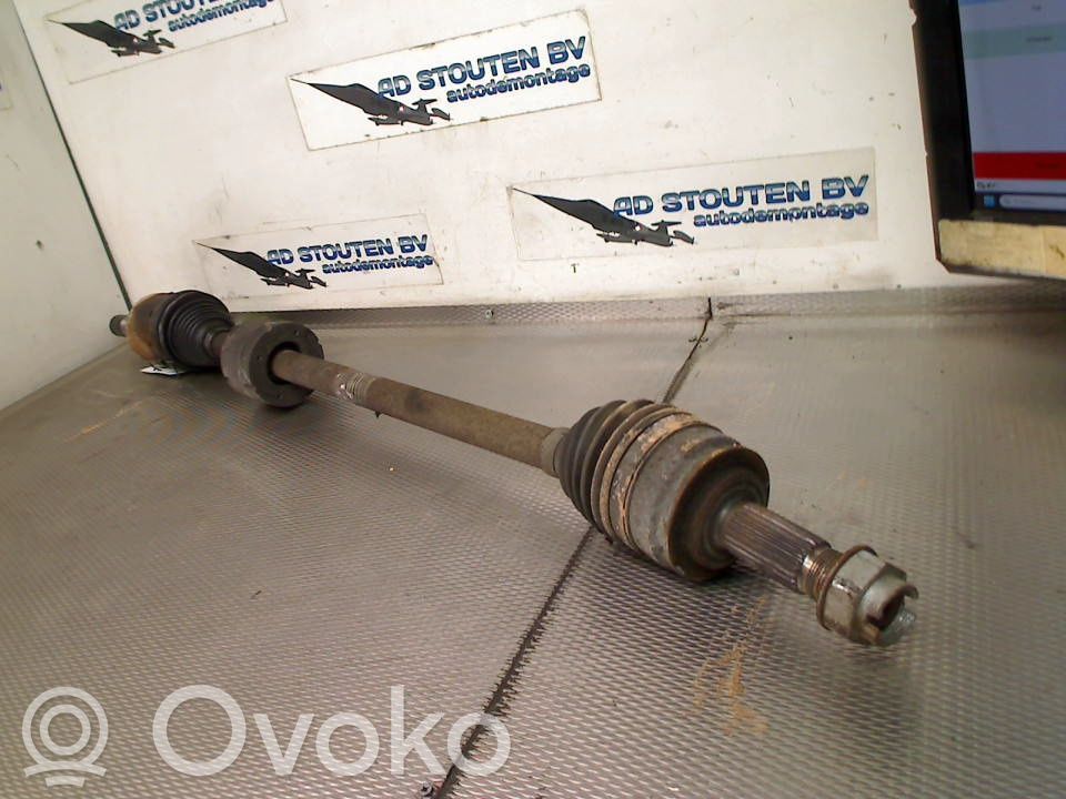 Eje de transmisión delantero   EBJ82MB1102,EBJ82MB1102