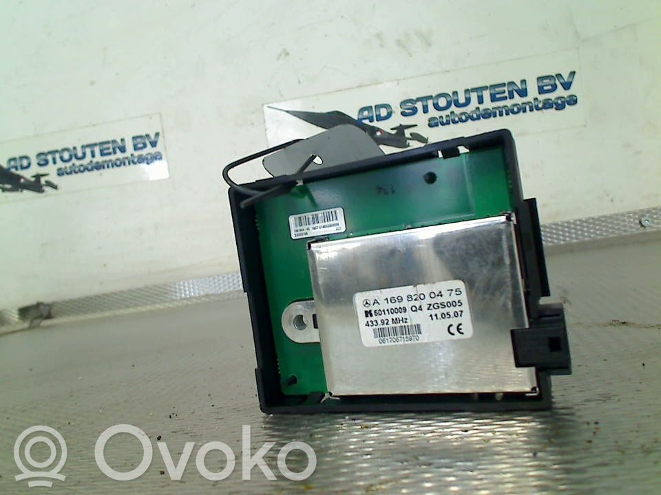 Mercedes-Benz B W245 Amplificatore antenna