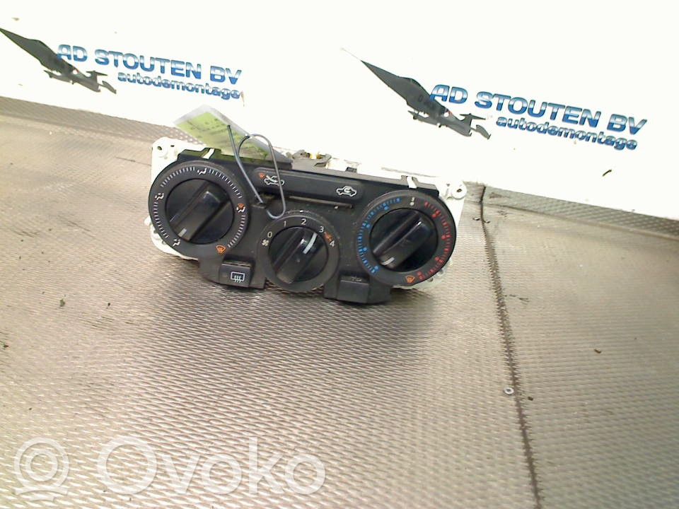 Nissan Note (E11) Unitate control climatizare