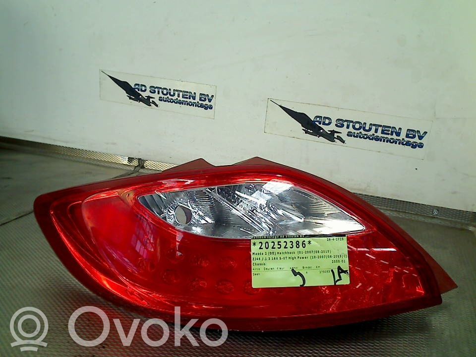 Mazda 2 Rear/tail lights 