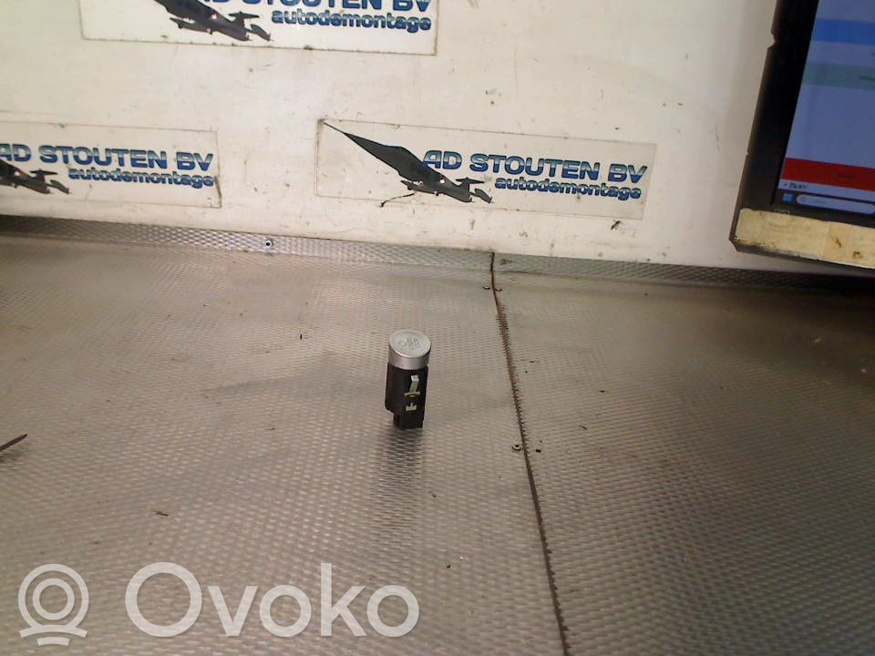 Audi A3 S3 8V Engine start stop button switch 