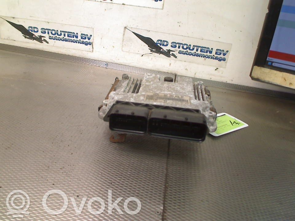 Volkswagen Jetta V Engine control unit/module 