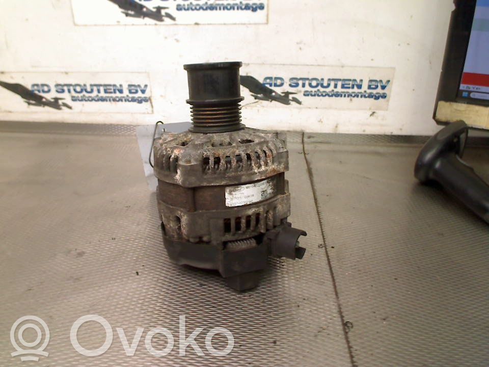 BMW 2 F46 Generatore/alternatore 
