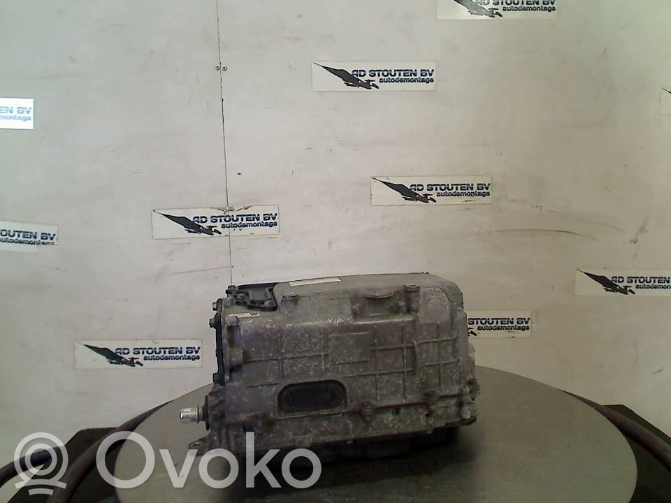 Inversor/convertidor de voltaje   G920076010,G920076010,G920076010