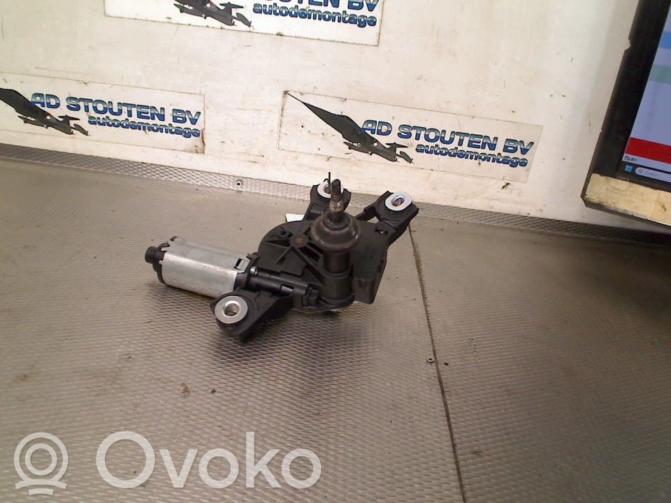 BMW 5 F10 F11 Moteur d'essuie-glace arrière 