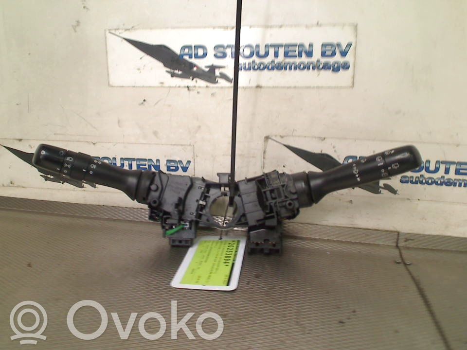 Citroen C1 Pulsanti/interruttori sul volante 
