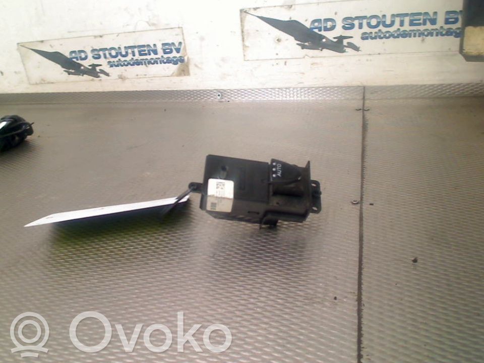 Przyciski szyb   83500SGMPU011GHM,83500SGMPU011GHM,83500SGMPU011GHM