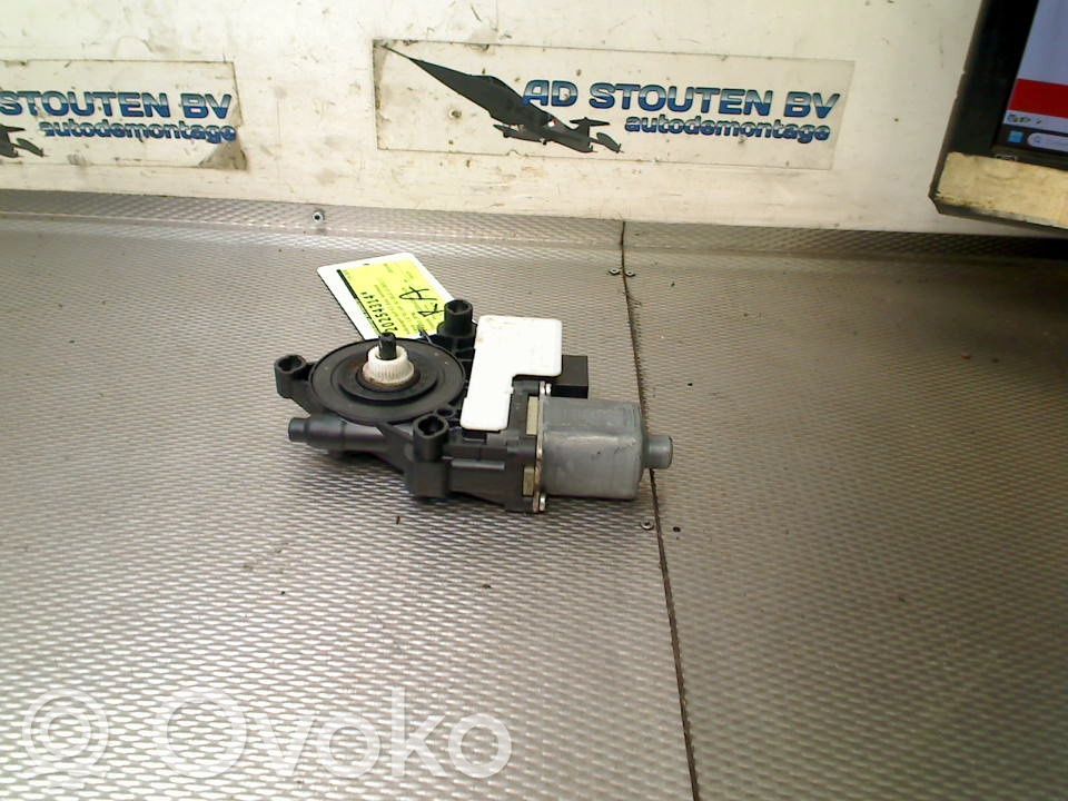 Volkswagen Golf VII Motor macara geam ușă spate 