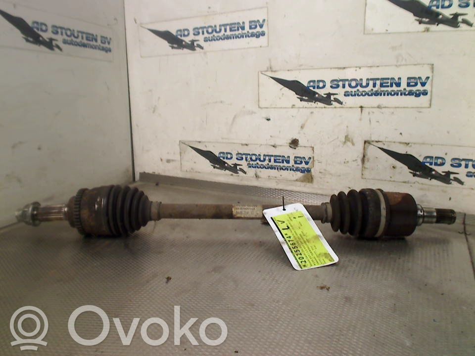 Suzuki Swift I Semiasse anteriore