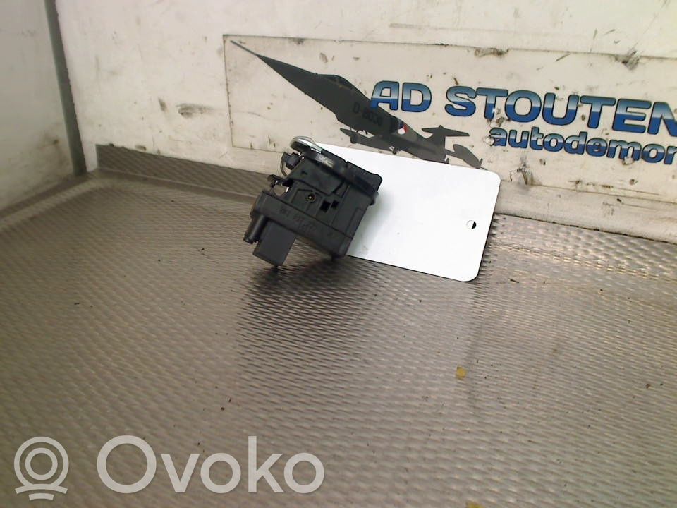 Audi Q5 SQ5 8R Interruttore del freno di stazionamento/freno a mano 