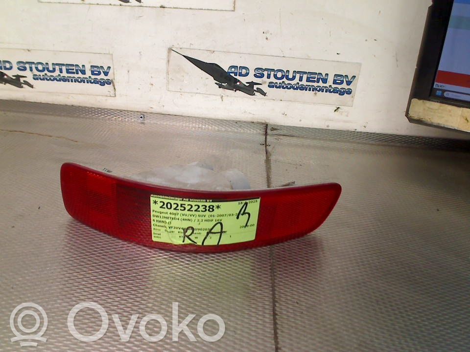 Peugeot 4007 Lampă ceață spate 