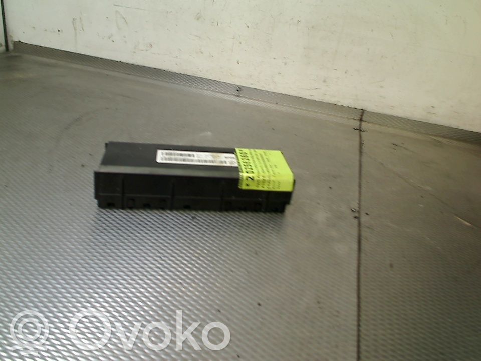 Sonstige Steuergeräte / Module   90151742,90151742,90151742