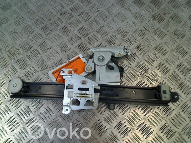 Volvo S70  V70  V70 XC Meccanismo di sollevamento del finestrino posteriore senza motorino 