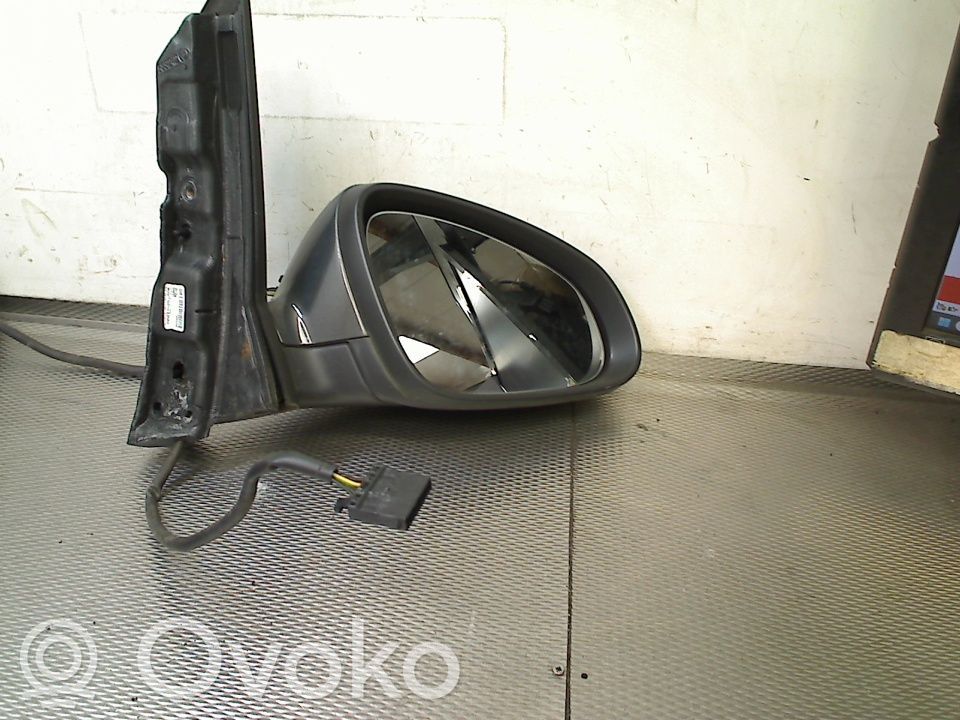 Opel Astra J Oglindă electrică ușă față 