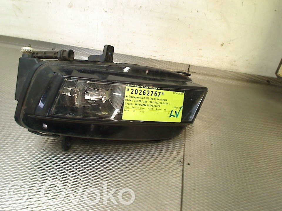 Volkswagen Golf VII Feu antibrouillard avant 