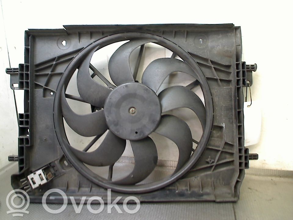 Renault Clio IV Set ventilatoare 