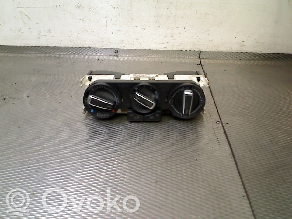 Volkswagen Polo V 6R Unitate control climatizare 
