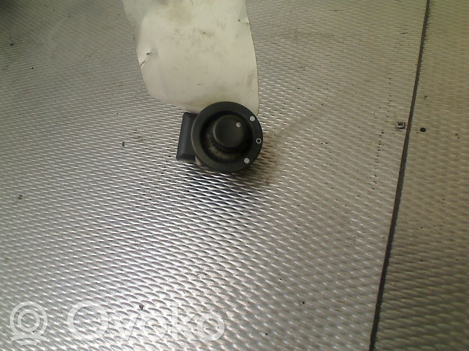 Renault Clio IV Interruptor del espejo lateral 