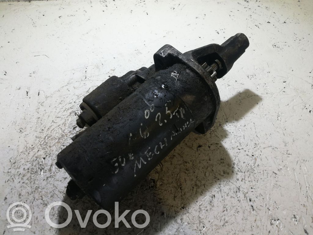 Audi A6 S6 C5 4B Starteris 