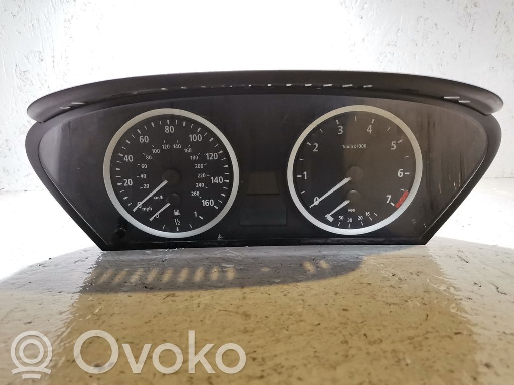 BMW 5 E60 E61 Speedometer (instrument cluster) 