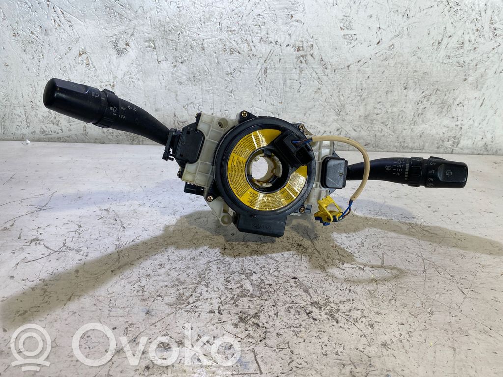 KIA Sorento Wiper turn signal indicator stalk/switch 