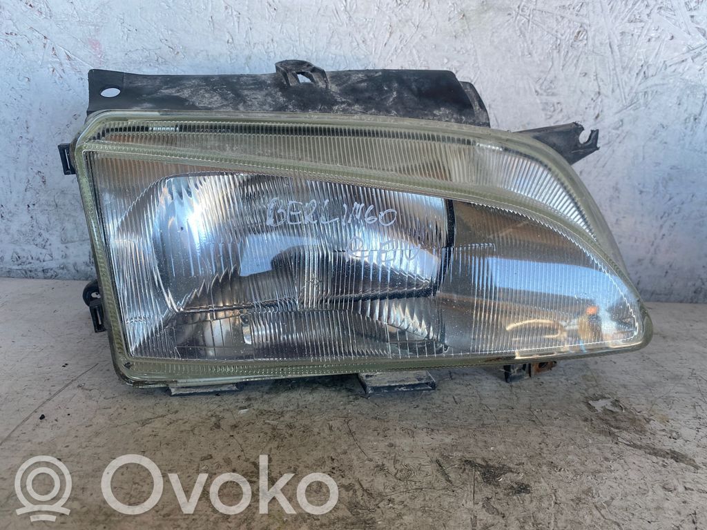 Citroen Berlingo Scheinwerfer 