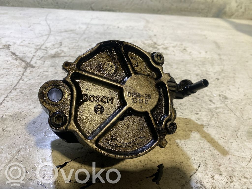 Vacuum pump   D1562B,1311U