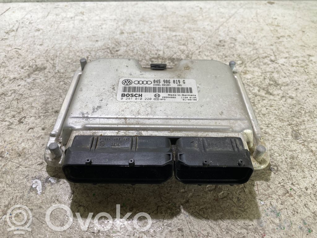 Unidad de control/módulo del motor   045906019G,0281010220,28SA4882