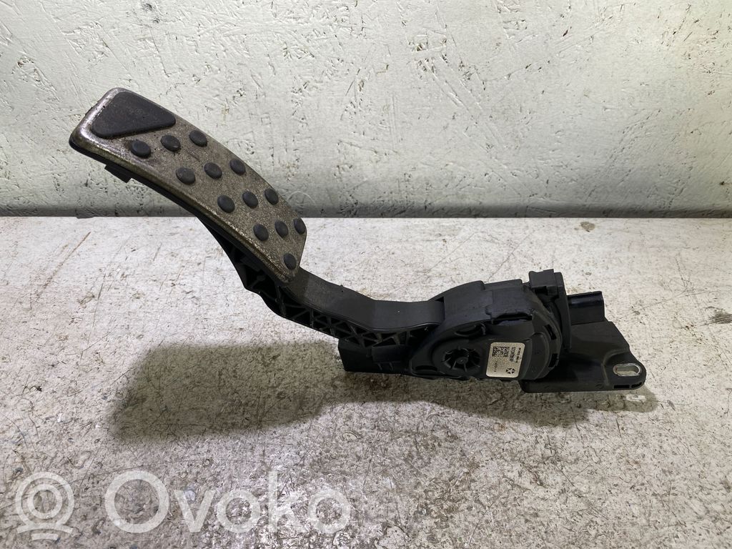 Accelerator throttle pedal   52124785AF,6PV93396800