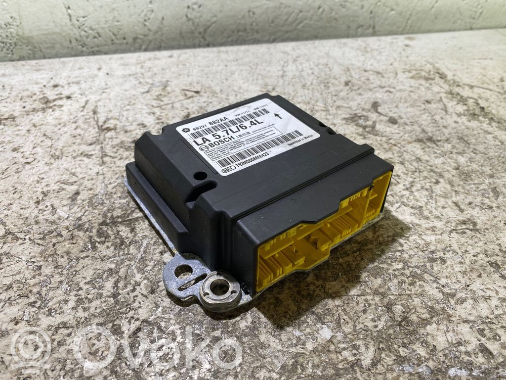 Airbag control unit/module   68297882AA,0285013256,T52MD008600423,A57L64L