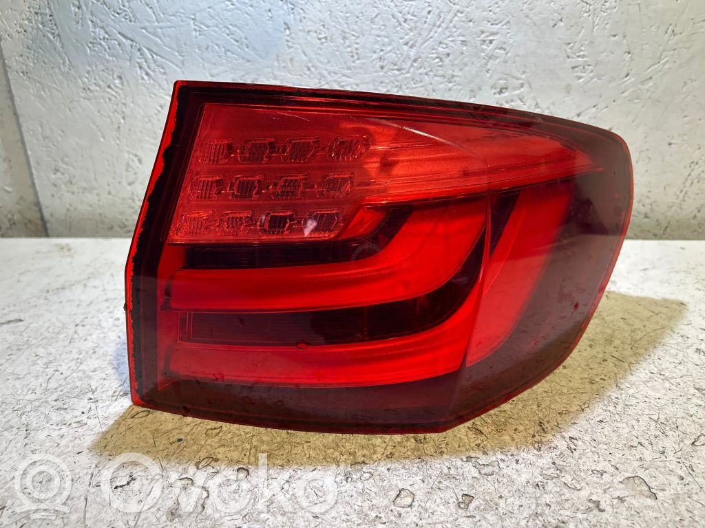 BMW 5 F10 F11 Lampă spate în caroserie 