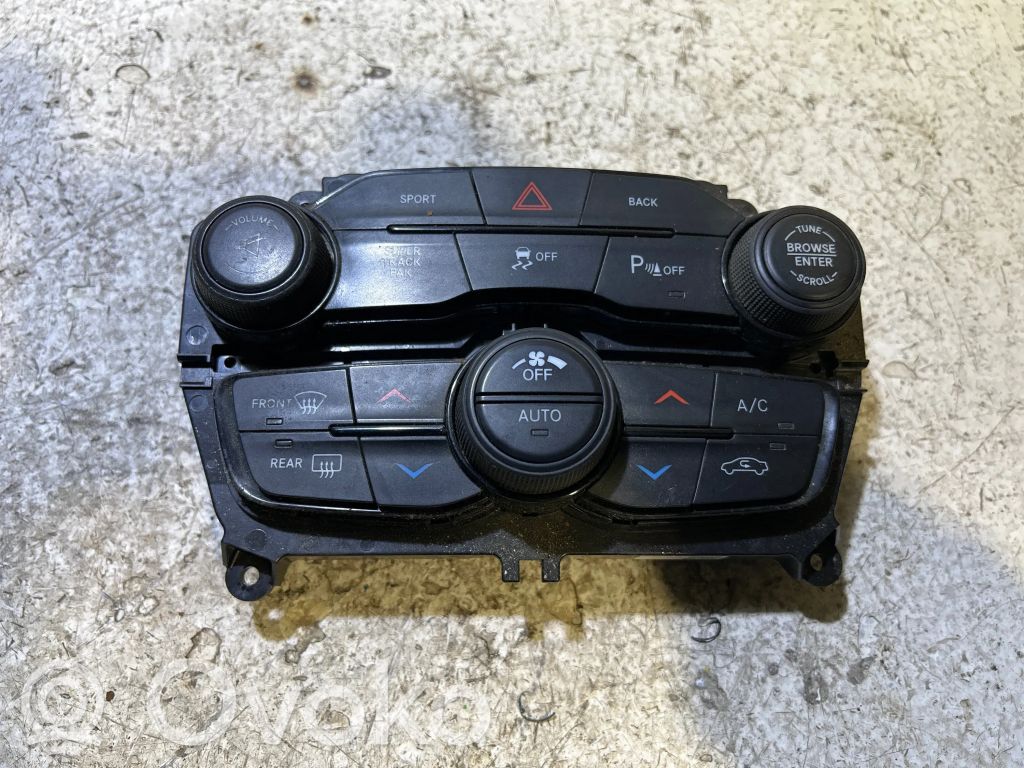 Dodge Challenger Climate control unit 