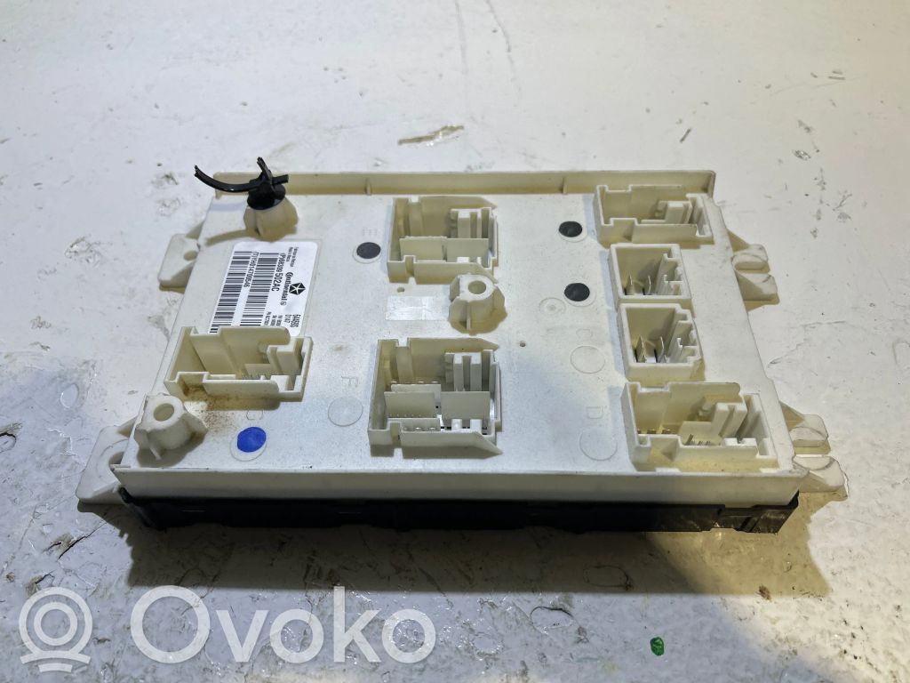 Dodge Challenger Module confort 