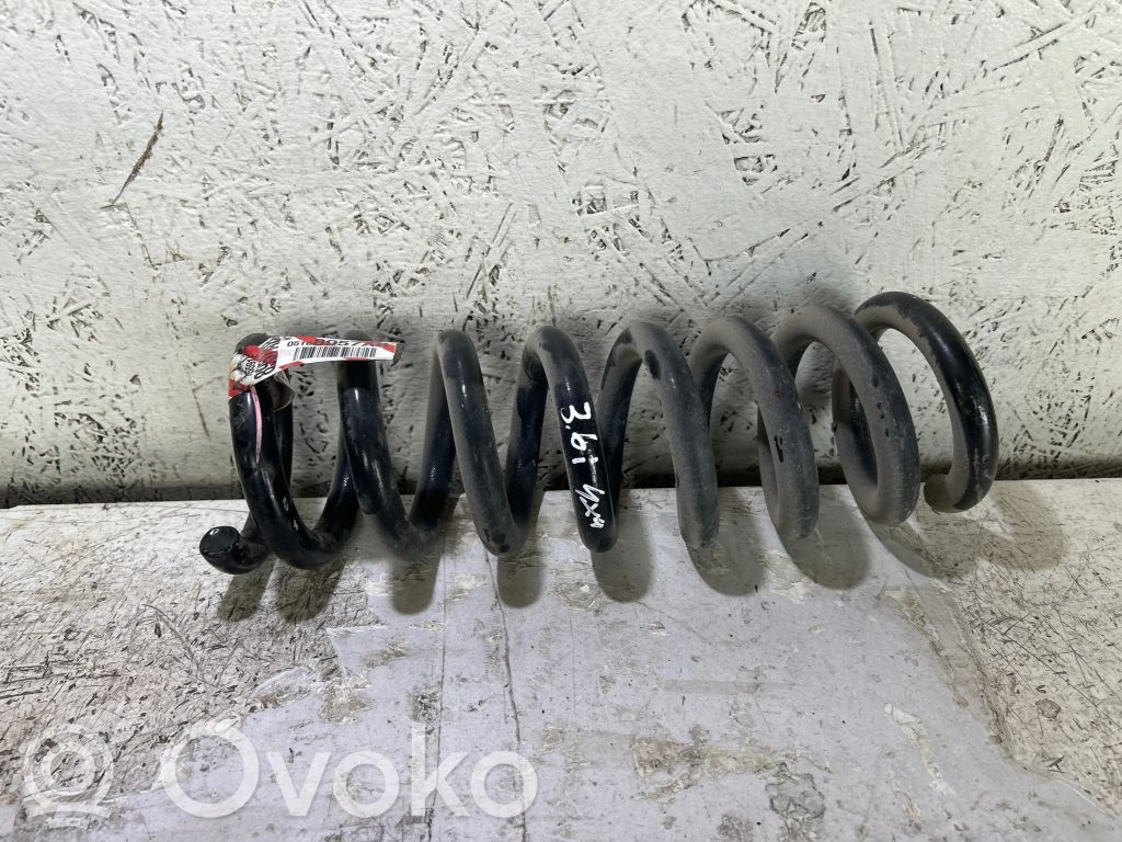 Dodge Challenger Sprężyna tylna 