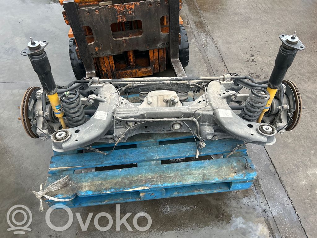 Dodge Challenger Galinis tiltas su reduktoriumi 