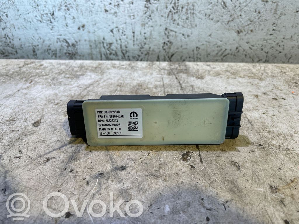 Chrysler Pacifica Moduł / Sterownik drzwi bocznych / przesuwnych 