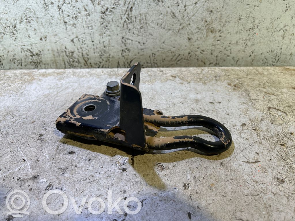 Dacia Duster II Anillo de remolque 