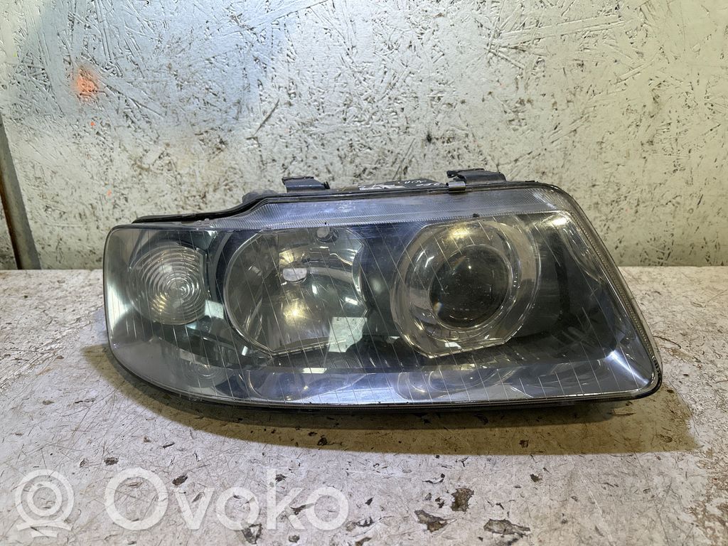 Audi A4 S4 B5 8D Scheinwerfer 