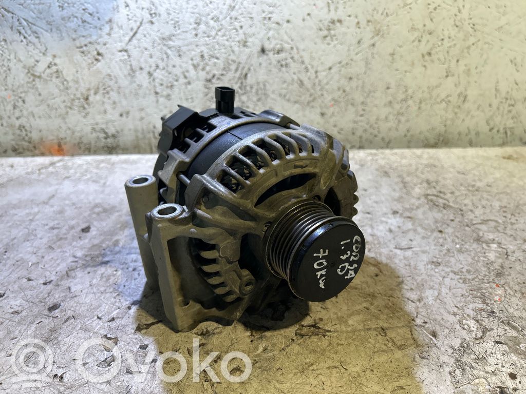 Opel Corsa E Generatore/alternatore 