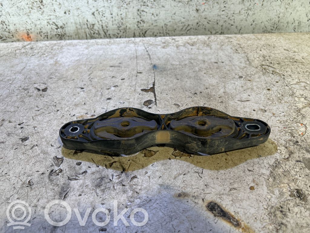 Ford Kuga III Muffler mount bracket/holder 