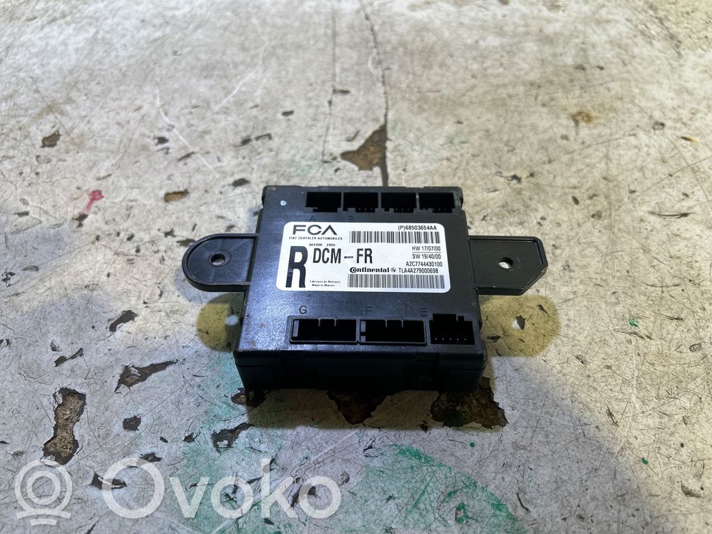 Dodge Challenger Door control unit/module 