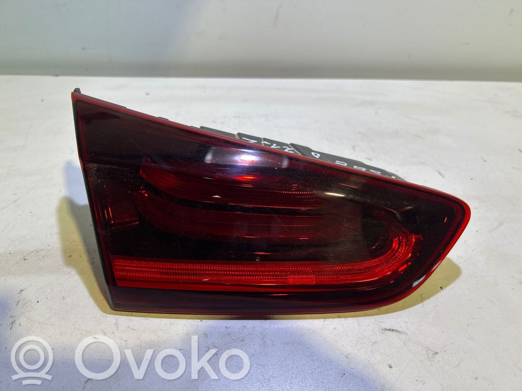 KIA Xceed Lampy tylnej klapy bagażnika 
