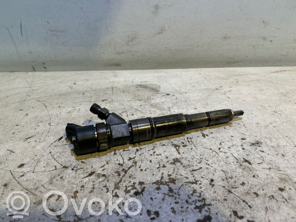 BMW 5 E39 Injector combustibil 