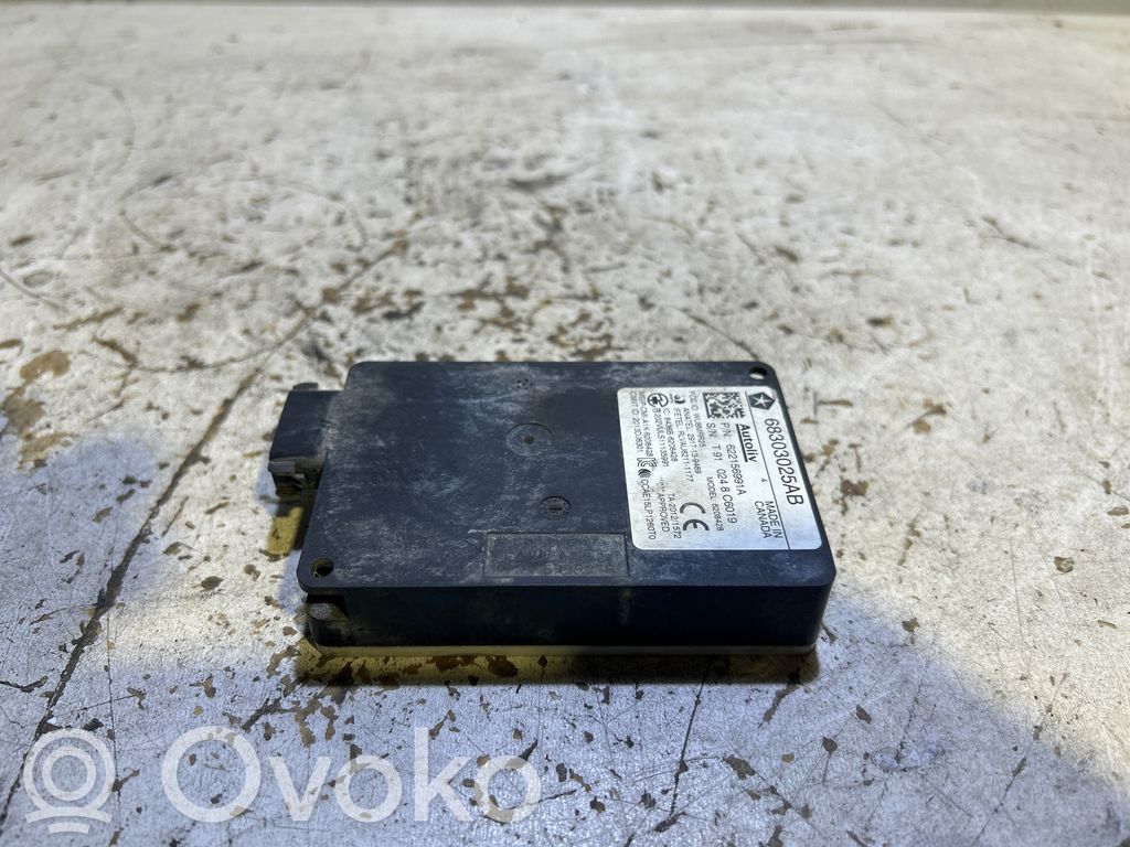 Dodge Challenger Aklās zonas kontroles modulis 