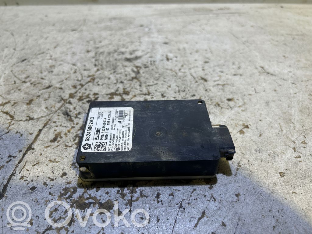 Dodge Challenger Módulo de control de punto muerto 