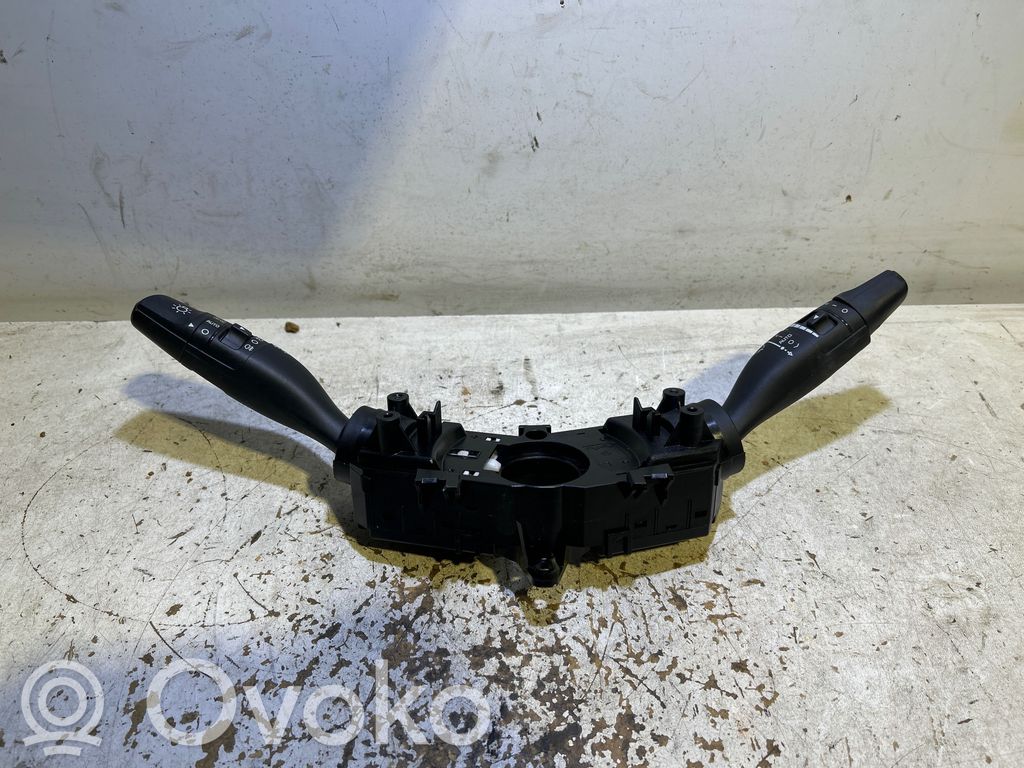 KIA Sportage Leva/interruttore dell’indicatore di direzione e tergicristallo 