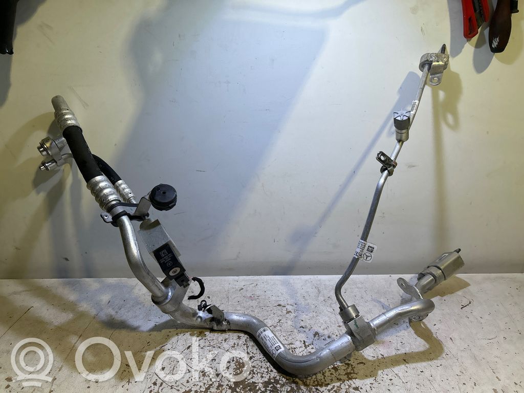 Mercedes-Benz EQA Wąż / Przewód klimatyzacji A/C 