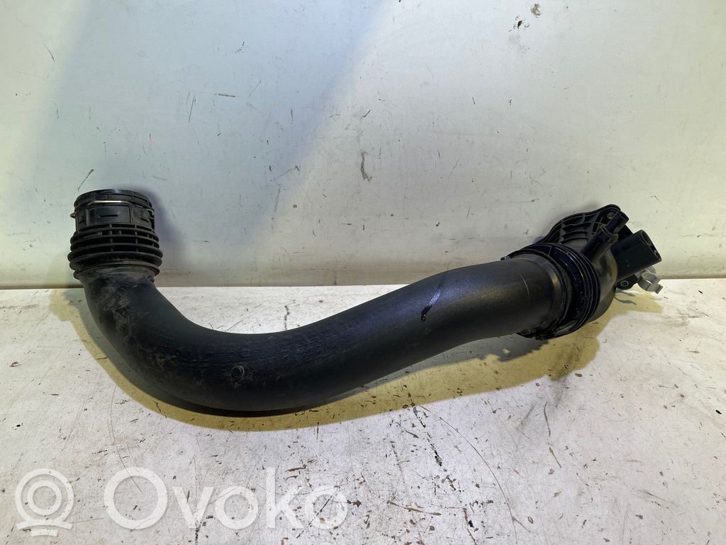 BMW 5 G60 G61 Ansaugrohr Ansaugschlauch Turbolader 