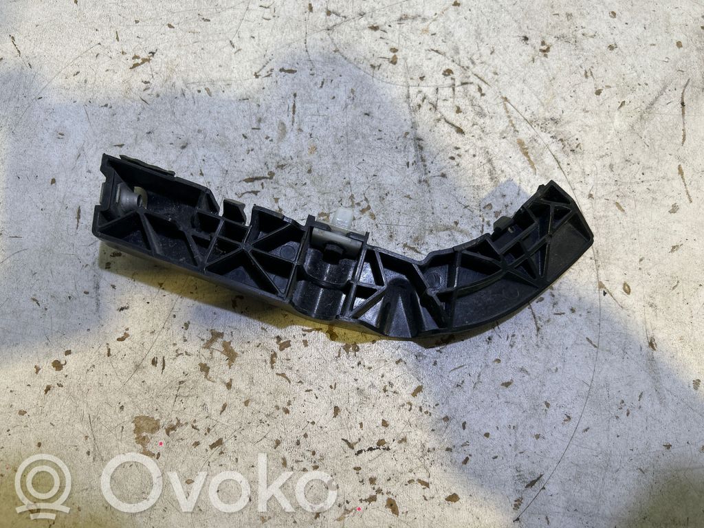 Priekšpusē bampera turētājs   68024342AD