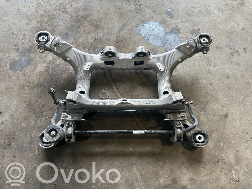 BMW 5 G60 G61 Galinis traversas 